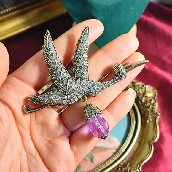 Anthropologie Jewelry - Vintage Bird in Flight Brooch with Lavender Crystal Charm